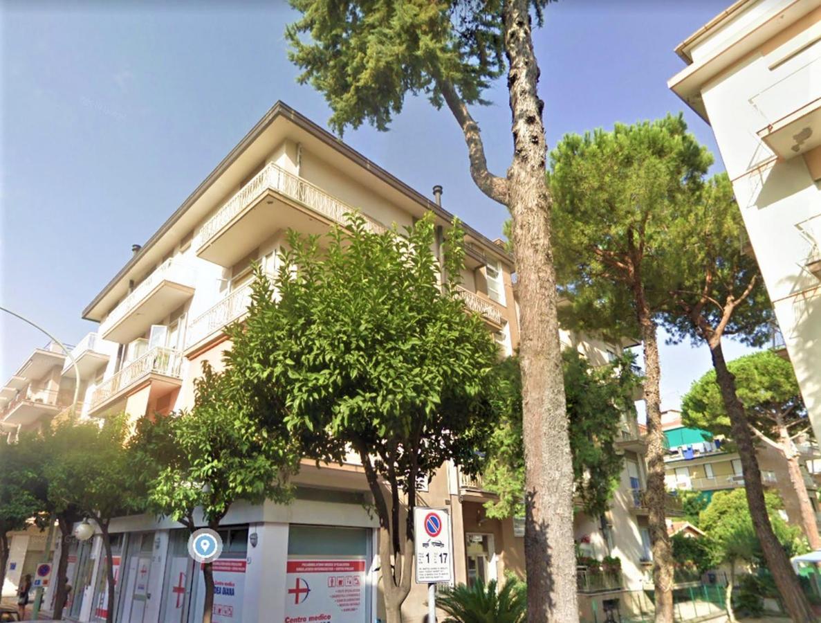 Appartamento Kennedy 1 Diano Marina Exteriör bild